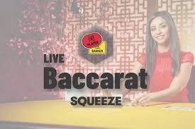 Baccarat Squeeze slot visual from Evolution available on monster-casino.be